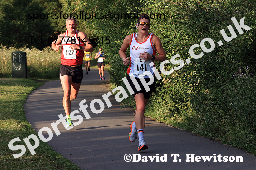 The 2025 Tynedale Pie n Peas 10k Road Race, Ovington to Low Prudhoe, Northumberland. Photo: David T. Hewitson/Sports for All Pics